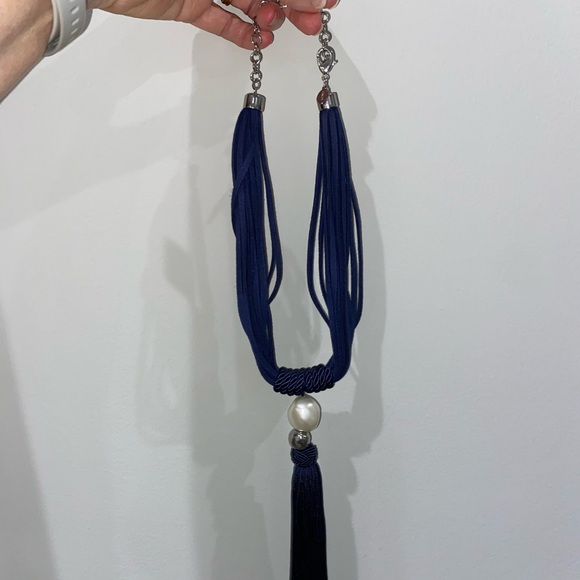 Navy Tassel Necklace with Pearl - Picture 4 of 4